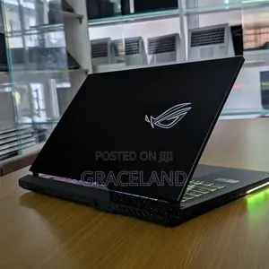 New Laptop Asus ROG Strix G17 16GB AMD Ryzen 9 SSD 1T