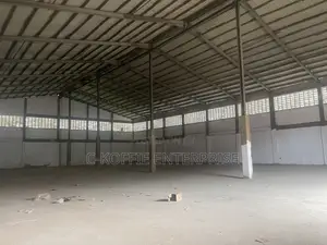 1500 SQM Warehouse at Spintex