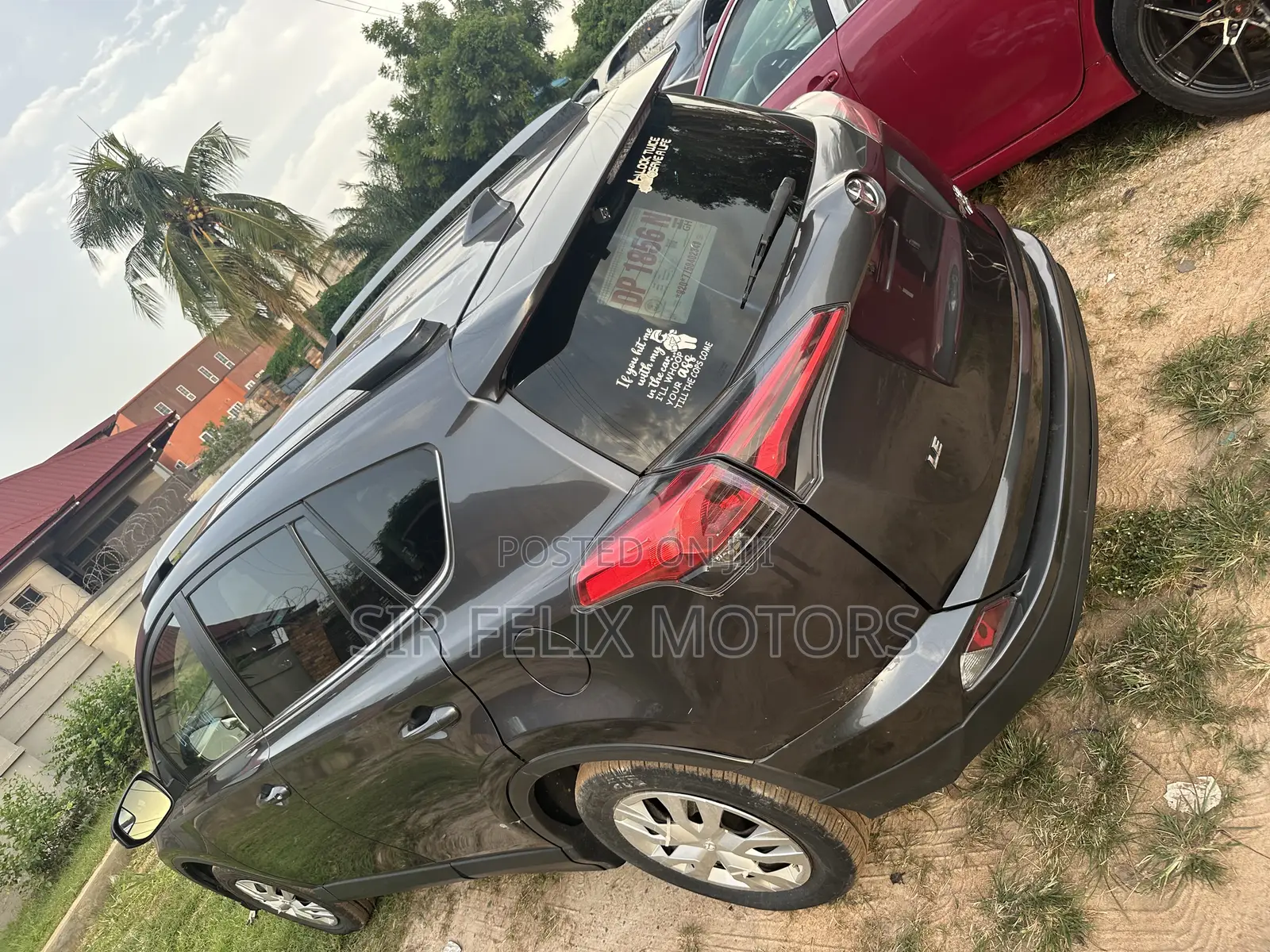 Toyota RAV4 XLE 4dr SUV AWD (2.5L 4cyl 6A) 2018 Gray