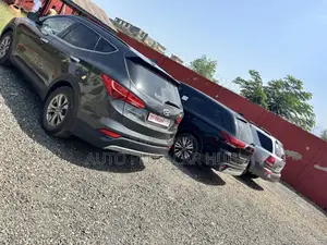 Hyundai Santa Fe 2014 Black