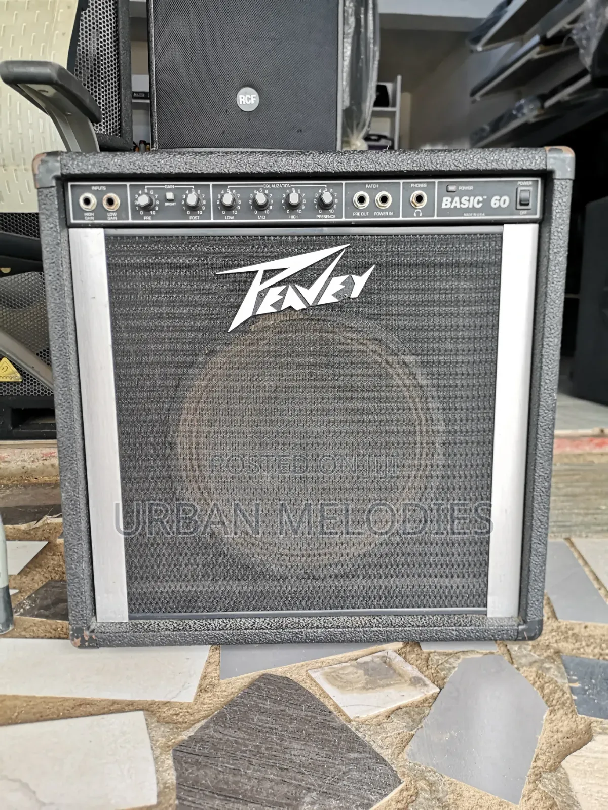 Peavey Basic 60 Bass Guitar Combo