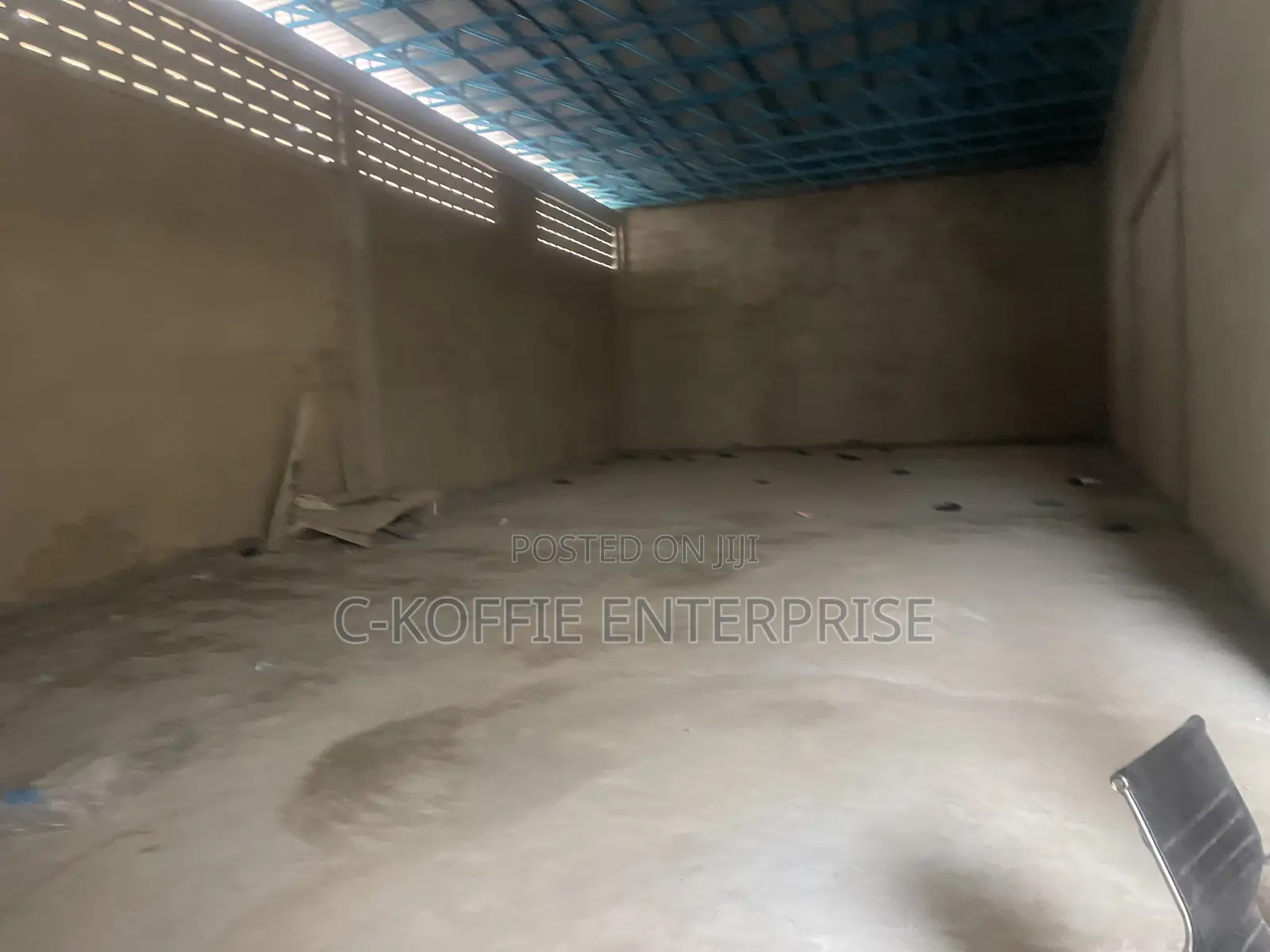 2,300 SQM Warehouse at Airport for Rent