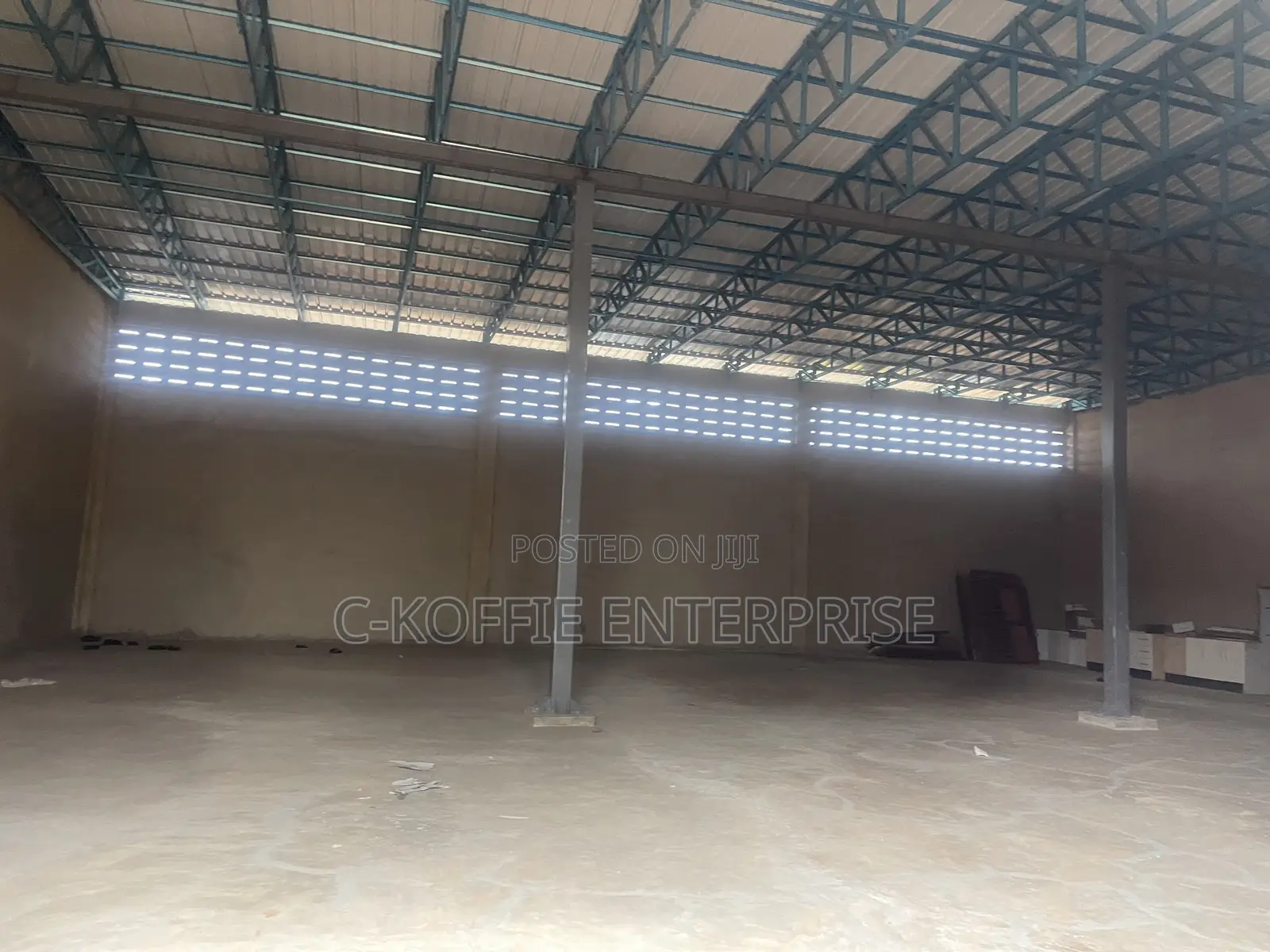 2,300 SQM Warehouse at Airport for Rent