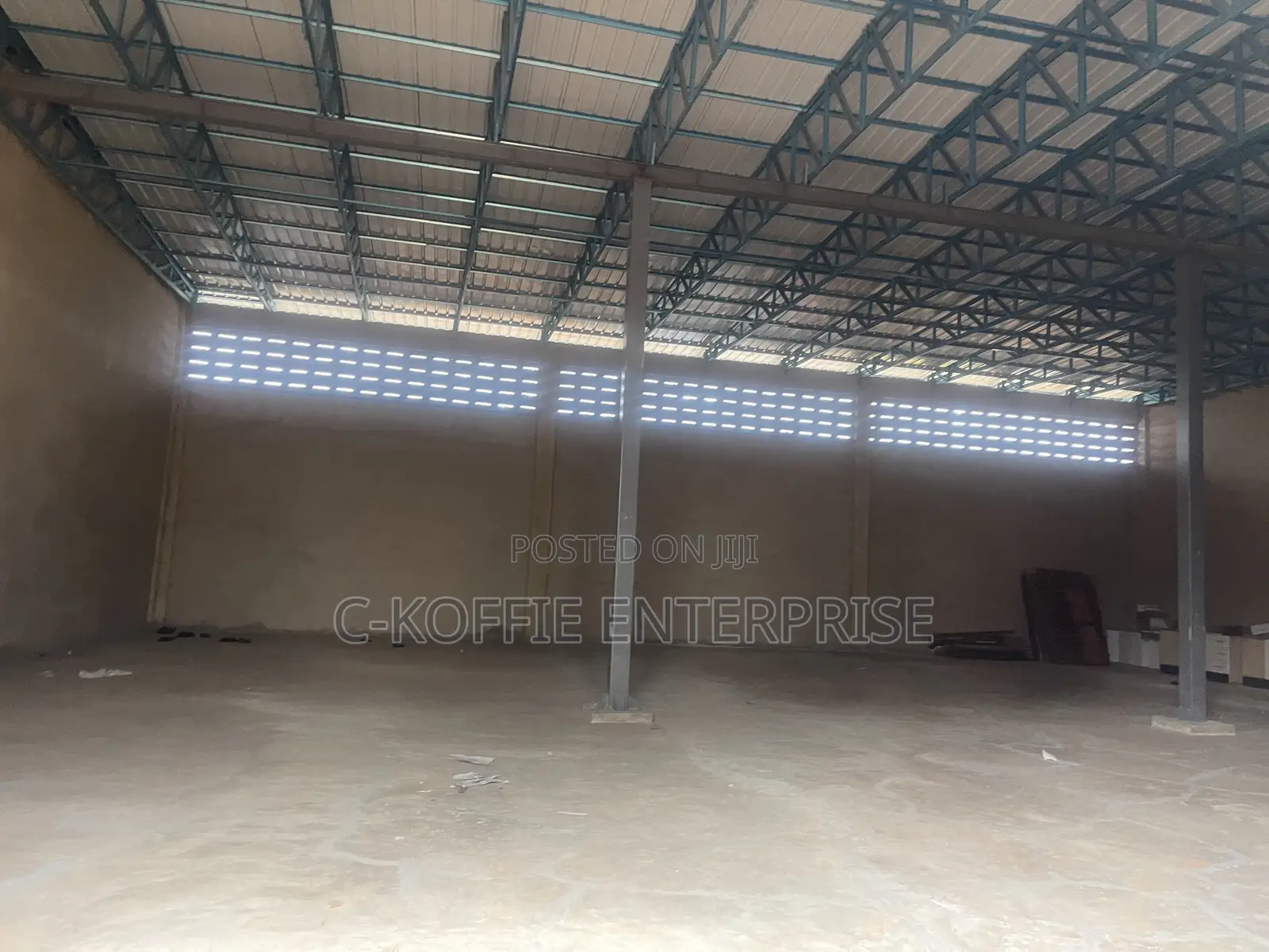 2,300 SQM Warehouse at Airport for Rent