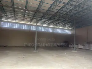 2,300 SQM Warehouse at Airport for Rent
