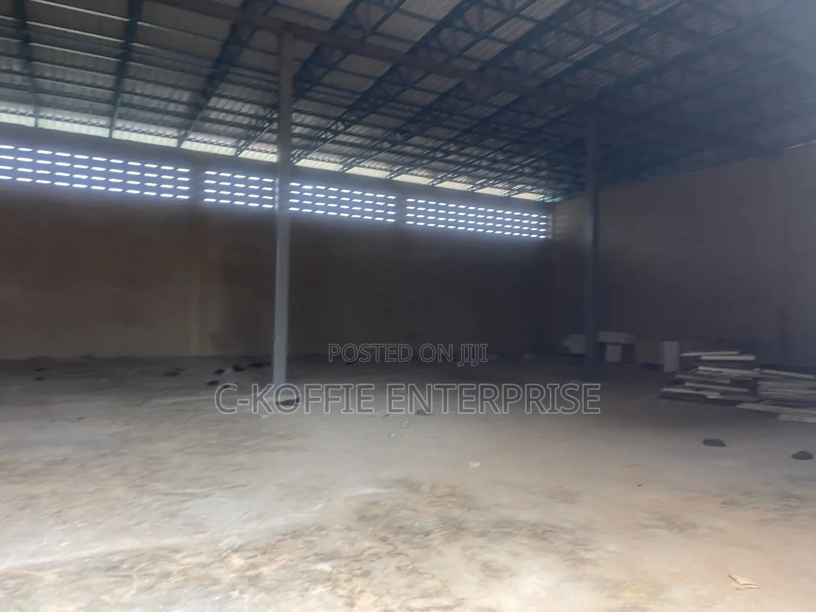 2,300 SQM Warehouse at Airport for Rent
