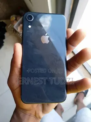 Apple iPhone XR 64 GB Black