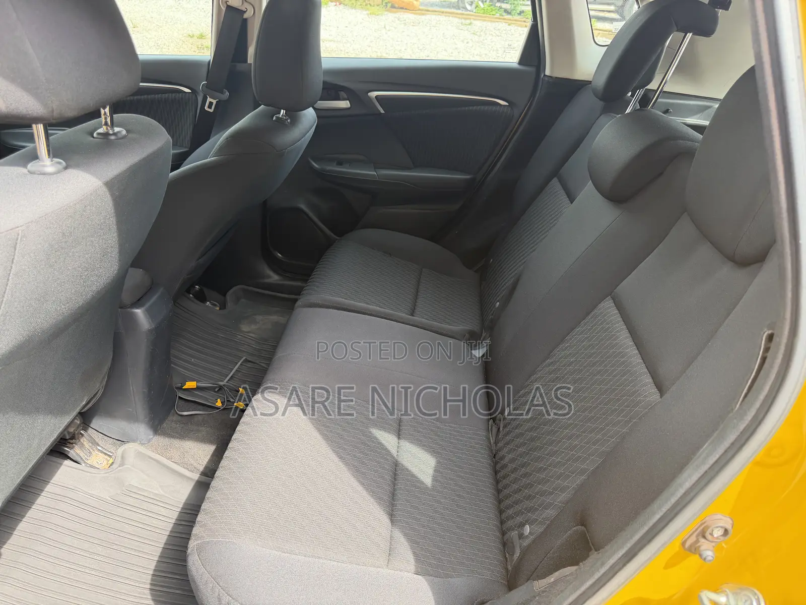 Honda Fit 2019 Yellow