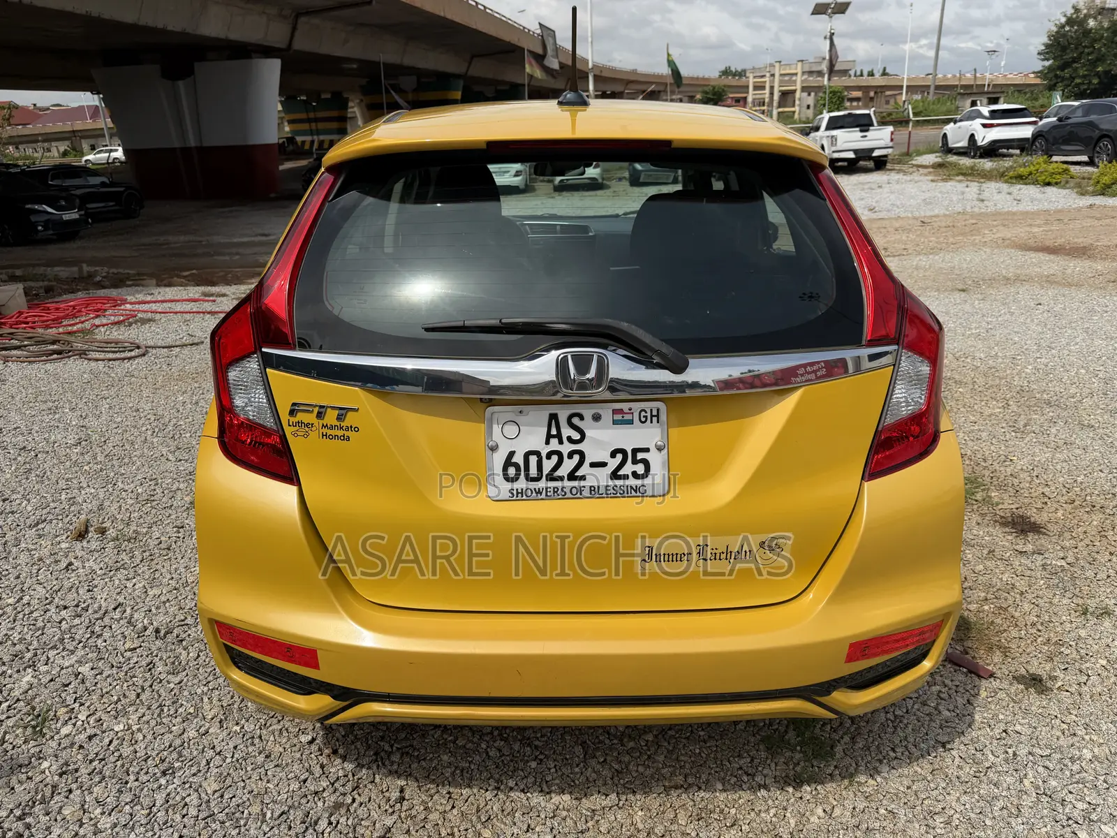Honda Fit 2019 Yellow