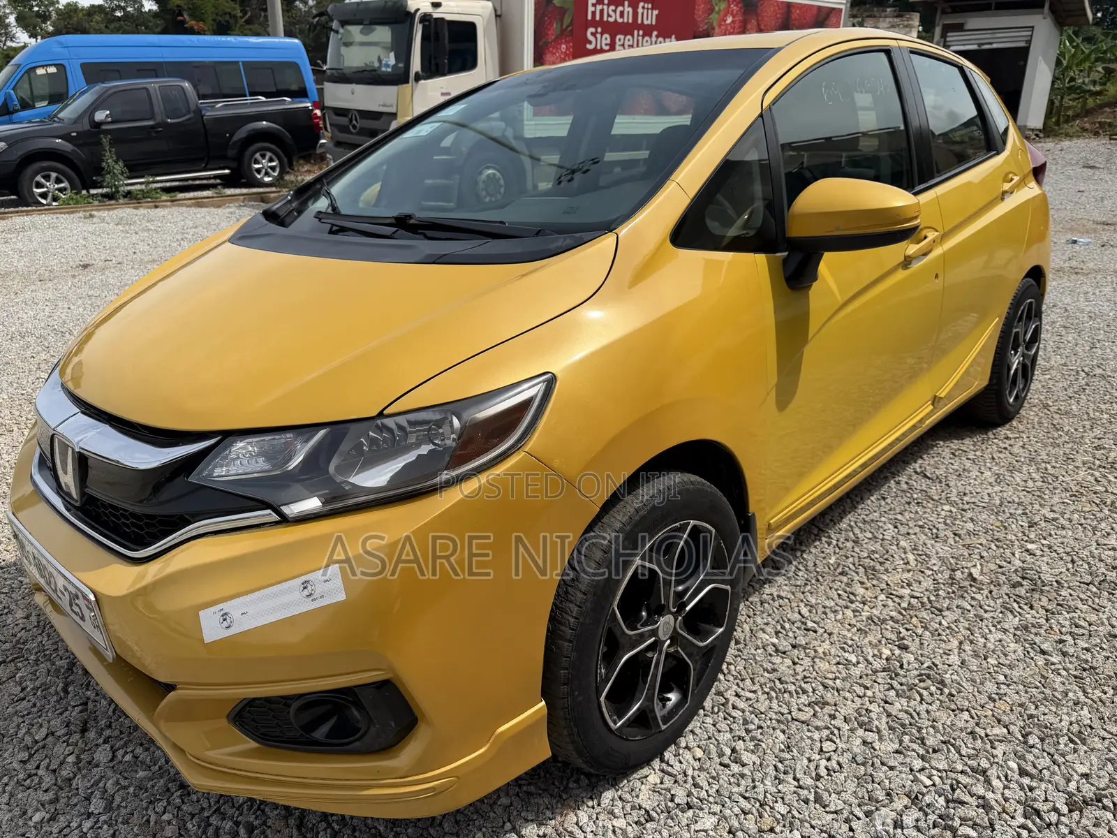 Honda Fit 2019 Yellow