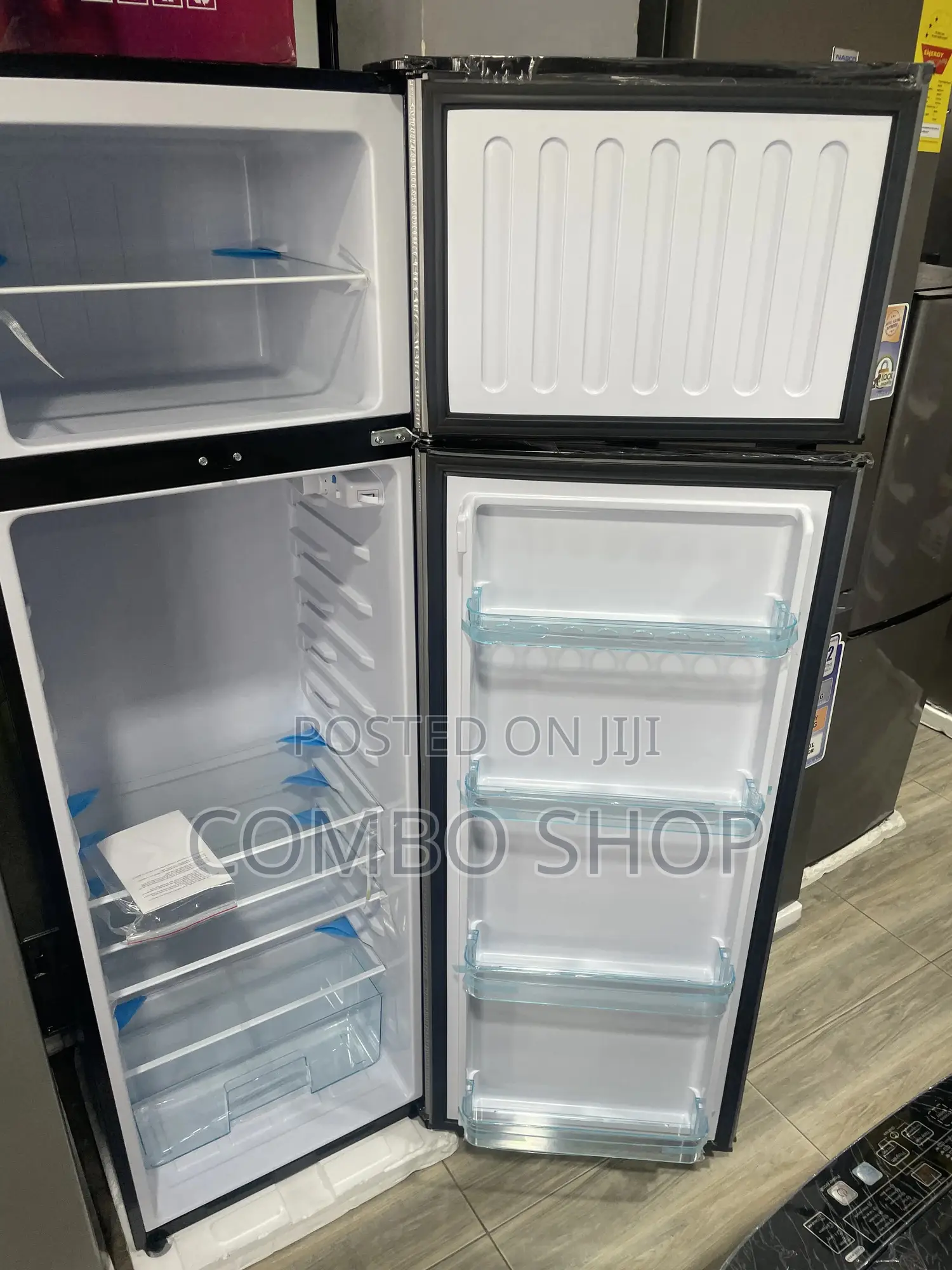 Nasco 280l Fridge