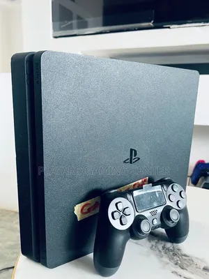 Playstation4 Slim With 10 Games