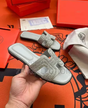 Classic Hermes Ladies Slippers