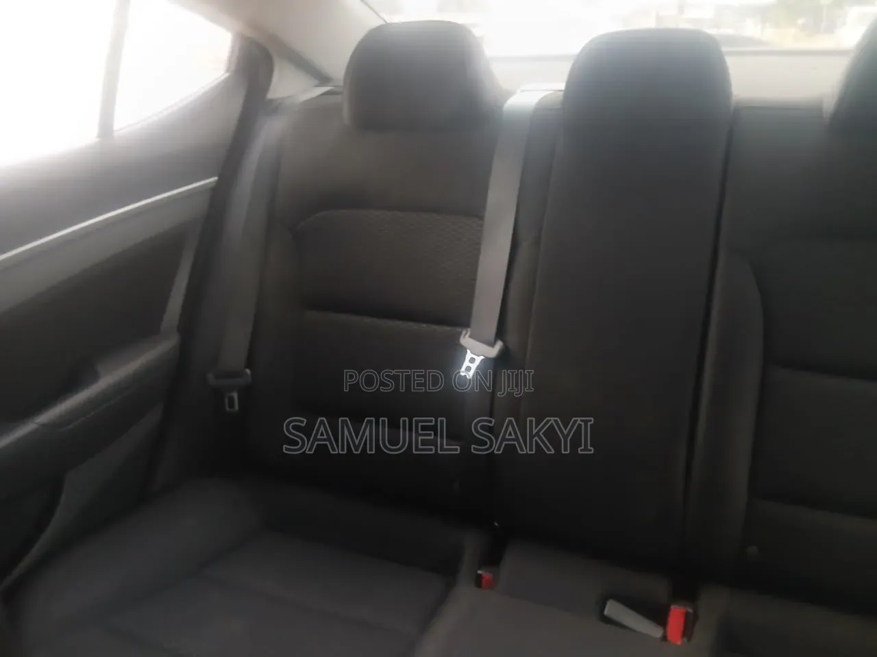 Hyundai Elantra SE 2020 Red