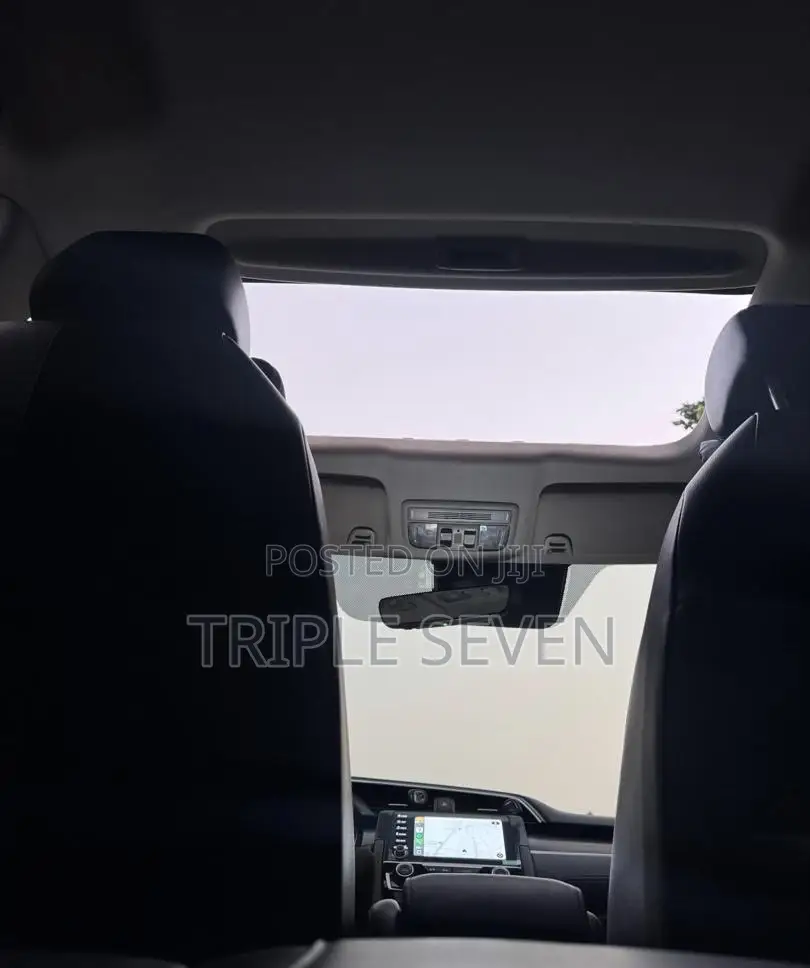 Honda Civic Touring Sedan 2019 White
