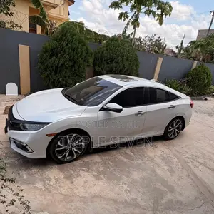Honda Civic Touring Sedan 2019 White