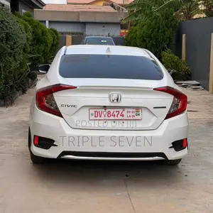 Honda Civic Touring Sedan 2019 White