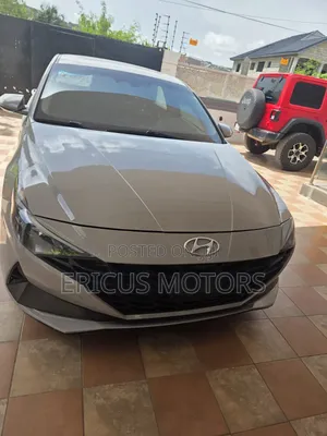 Hyundai Elantra Limited 2021 Gray