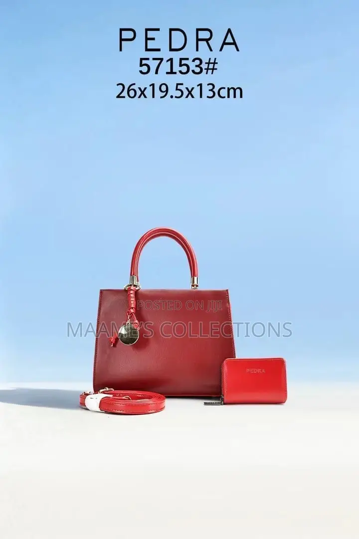 Pedra Quality Women’S Handbag With Purse and Long Strap.