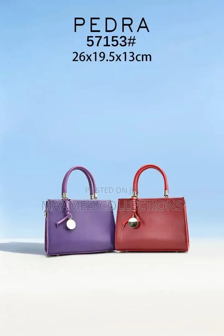 Pedra Quality Women’S Handbag With Purse and Long Strap.