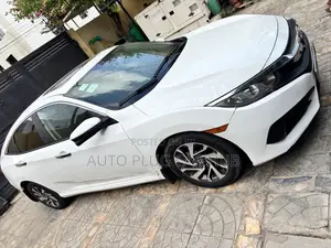 Honda Civic 2018 White