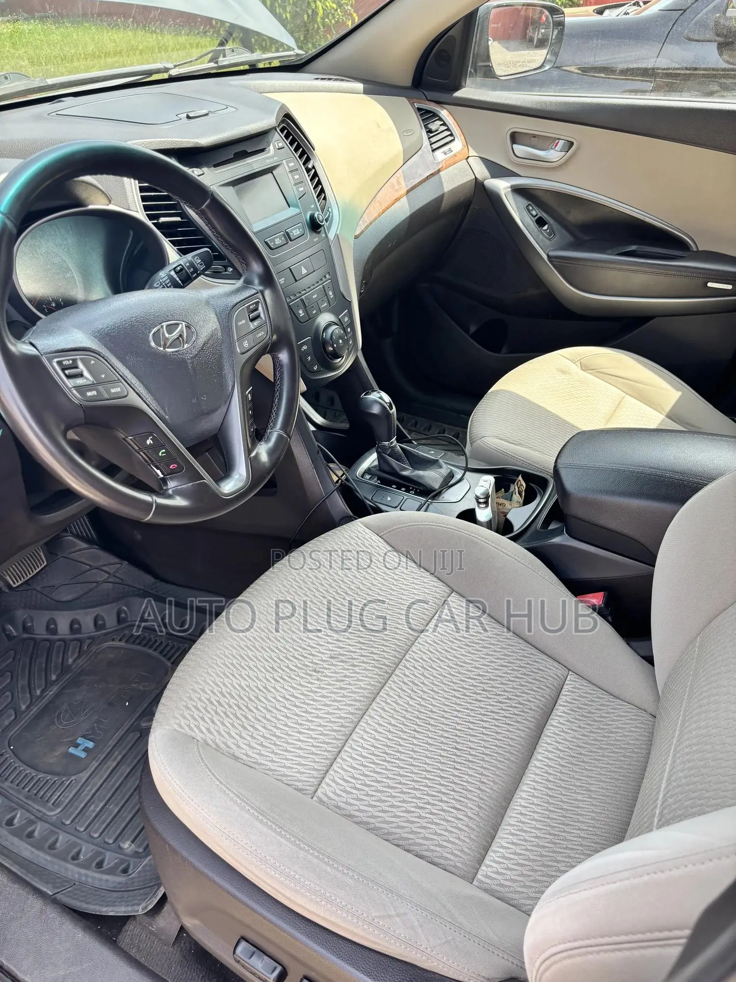 Hyundai Santa Fe 2014 Black