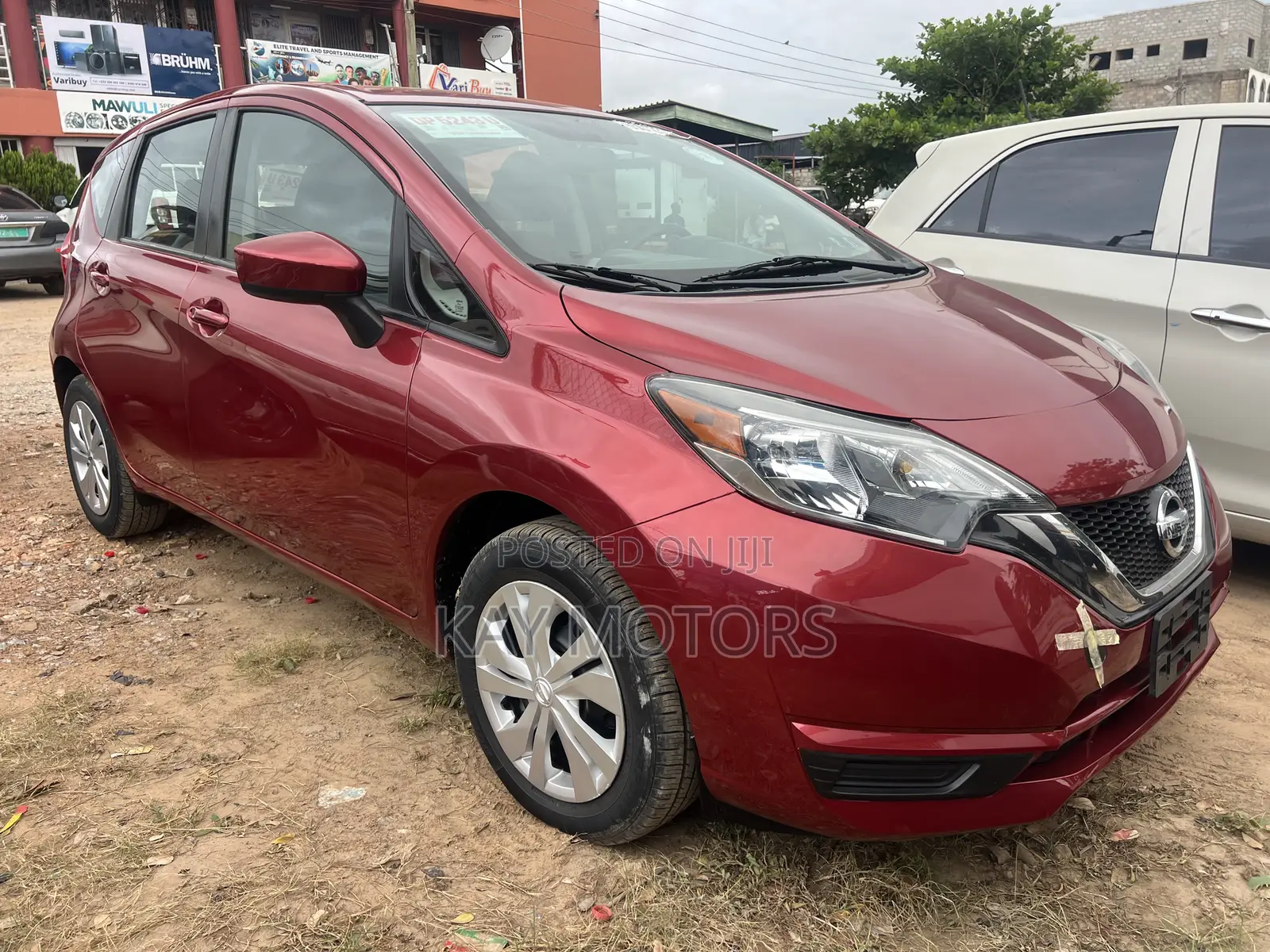Nissan Versa 1.6 SL 2017 Red