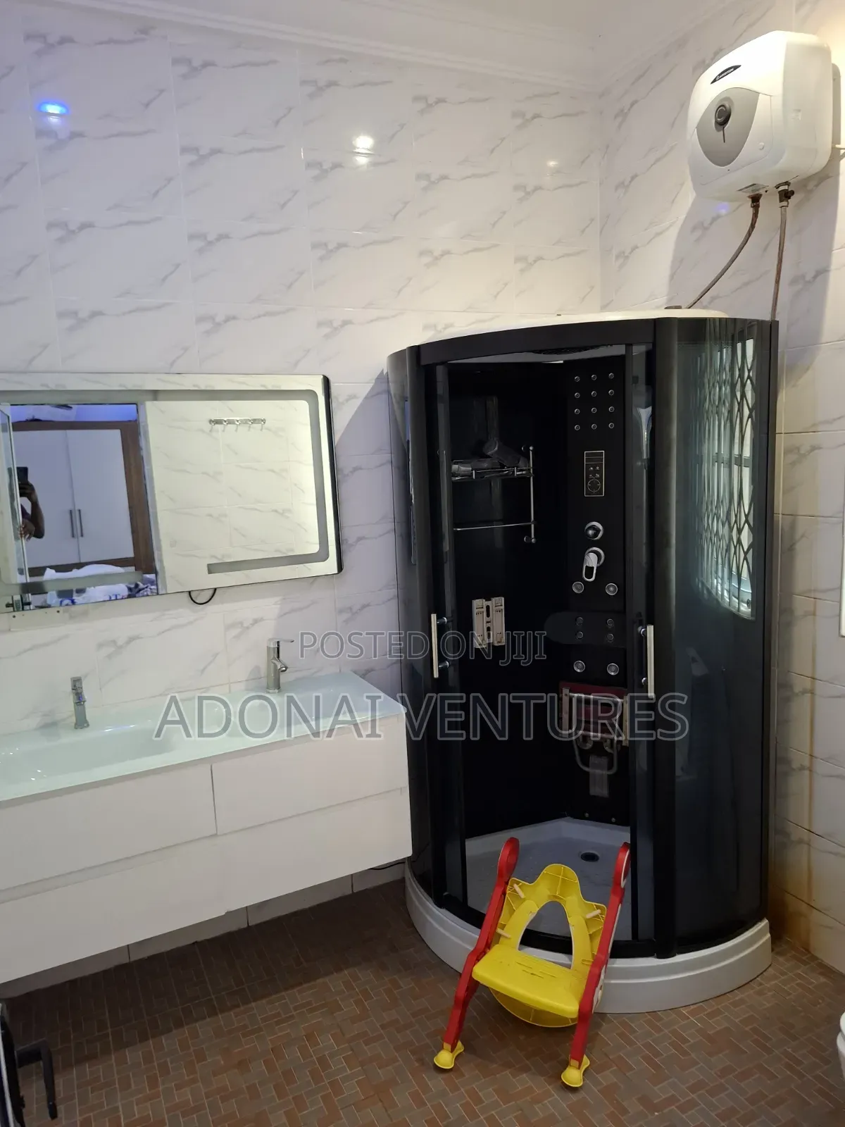 4bdrm House in Atasomanso, Kumasi Metropolitan for rent