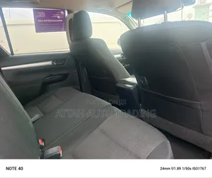 Toyota Hilux 2019 Red