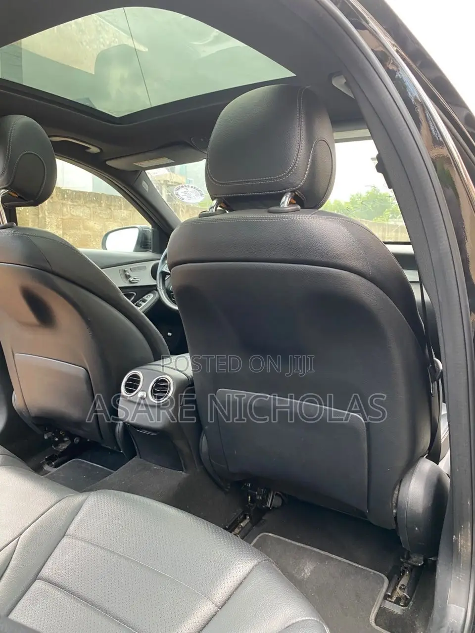 Mercedes-Benz C300 2016 Black