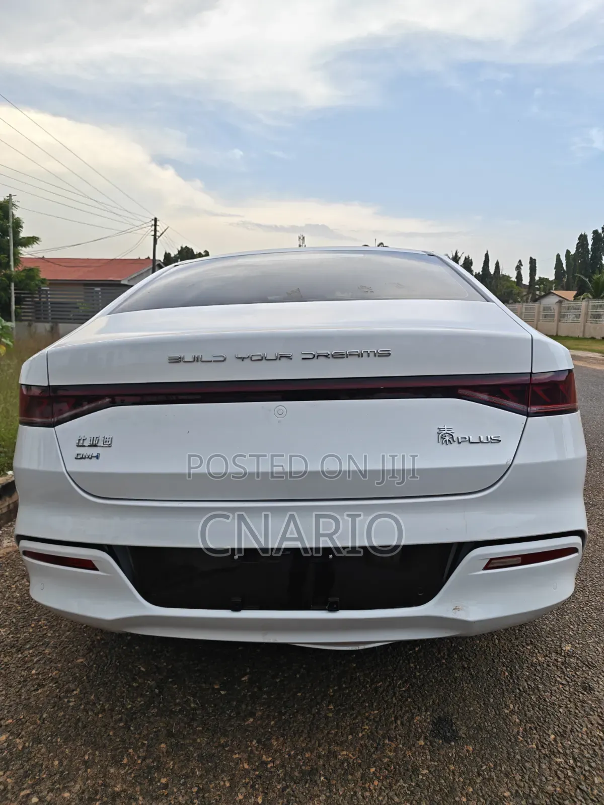 BYD Qin Plus DM-i 2023 White