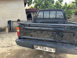 Toyota Hilux 1996 Black