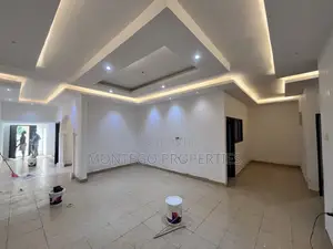 3bdrm Bungalow in American House, East Legon for rent