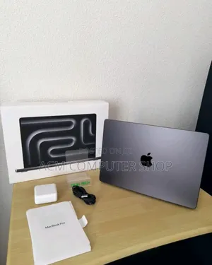New Laptop Apple MacBook Pro 2025 M5 14-inch 16GB Apple M5 SSD 512GB