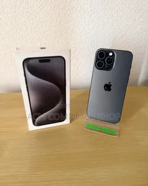 New Apple iPhone 15 Pro Max 512 GB Black
