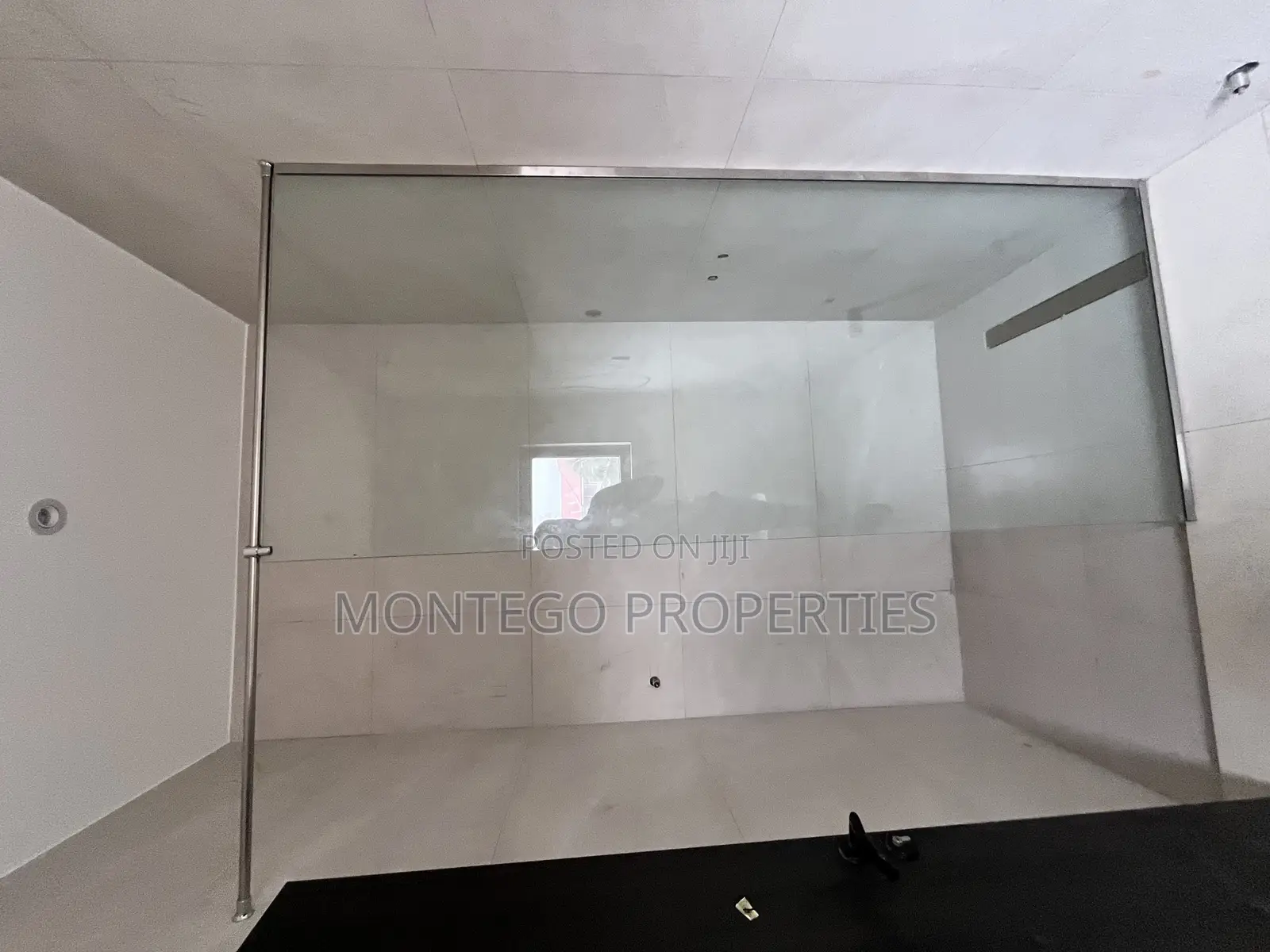 4bdrm House in Adjiringanor, East Legon for sale