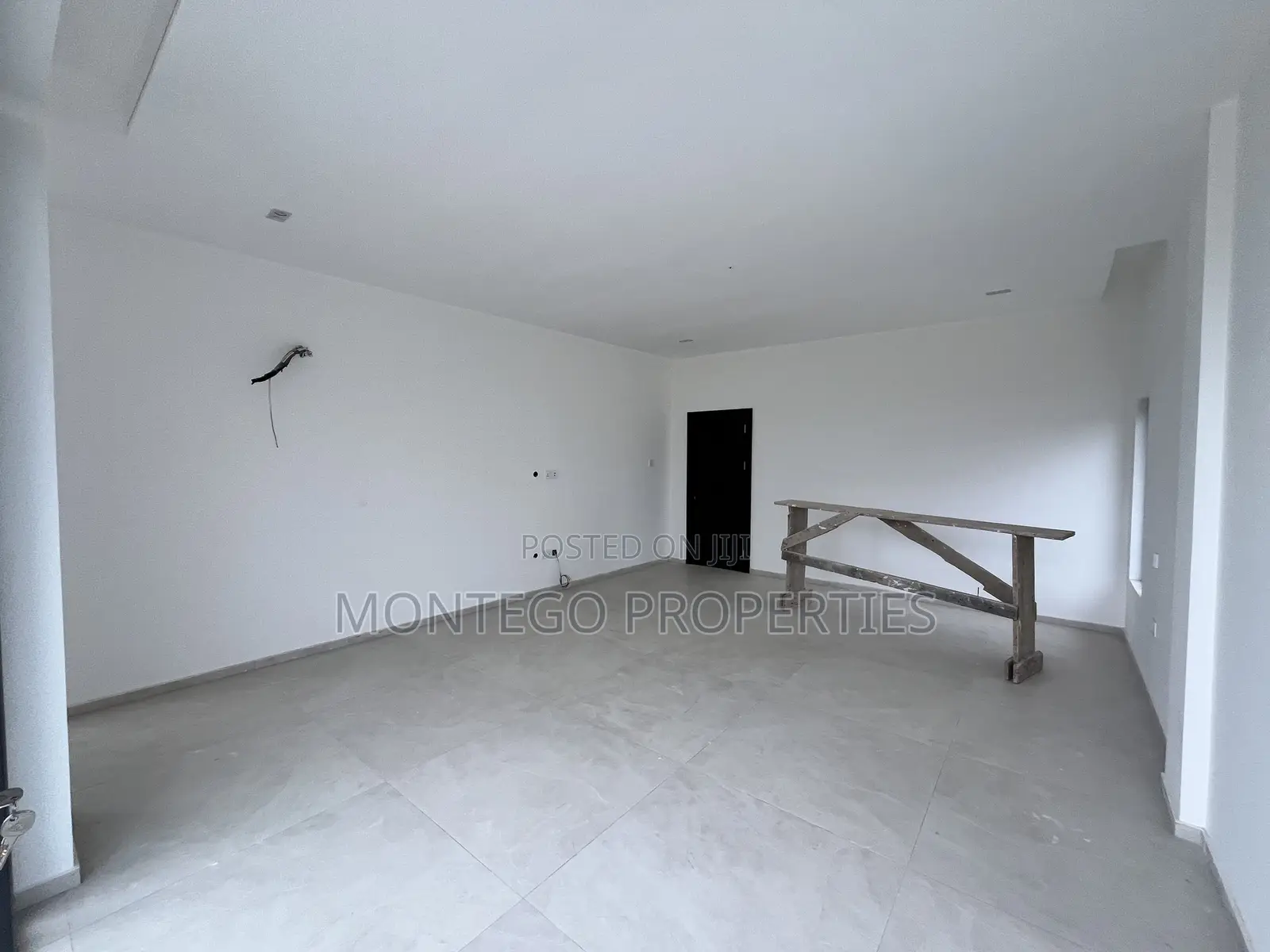 4bdrm House in Adjiringanor, East Legon for sale