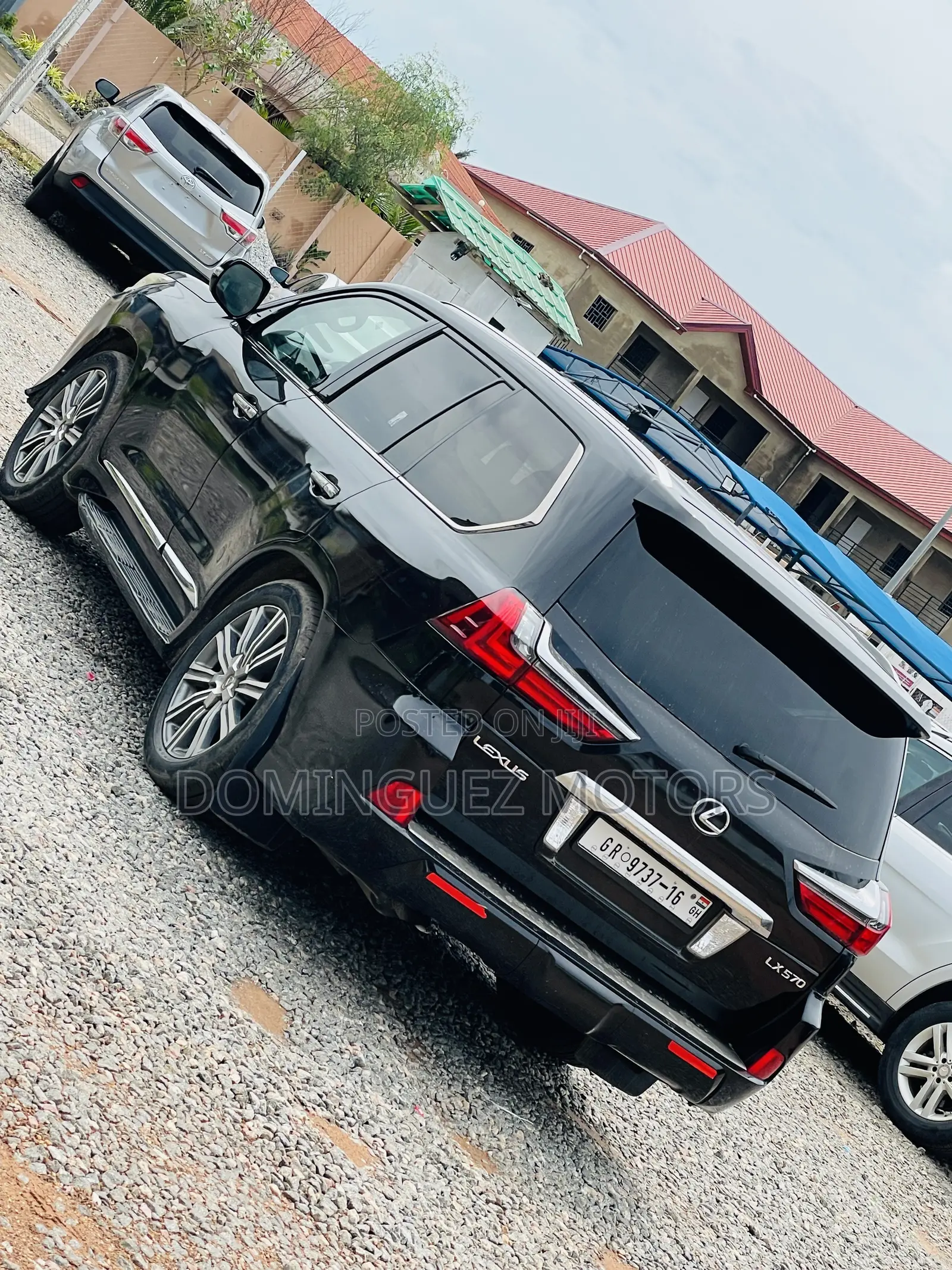 Lexus LX 570 AWD 2015 Black