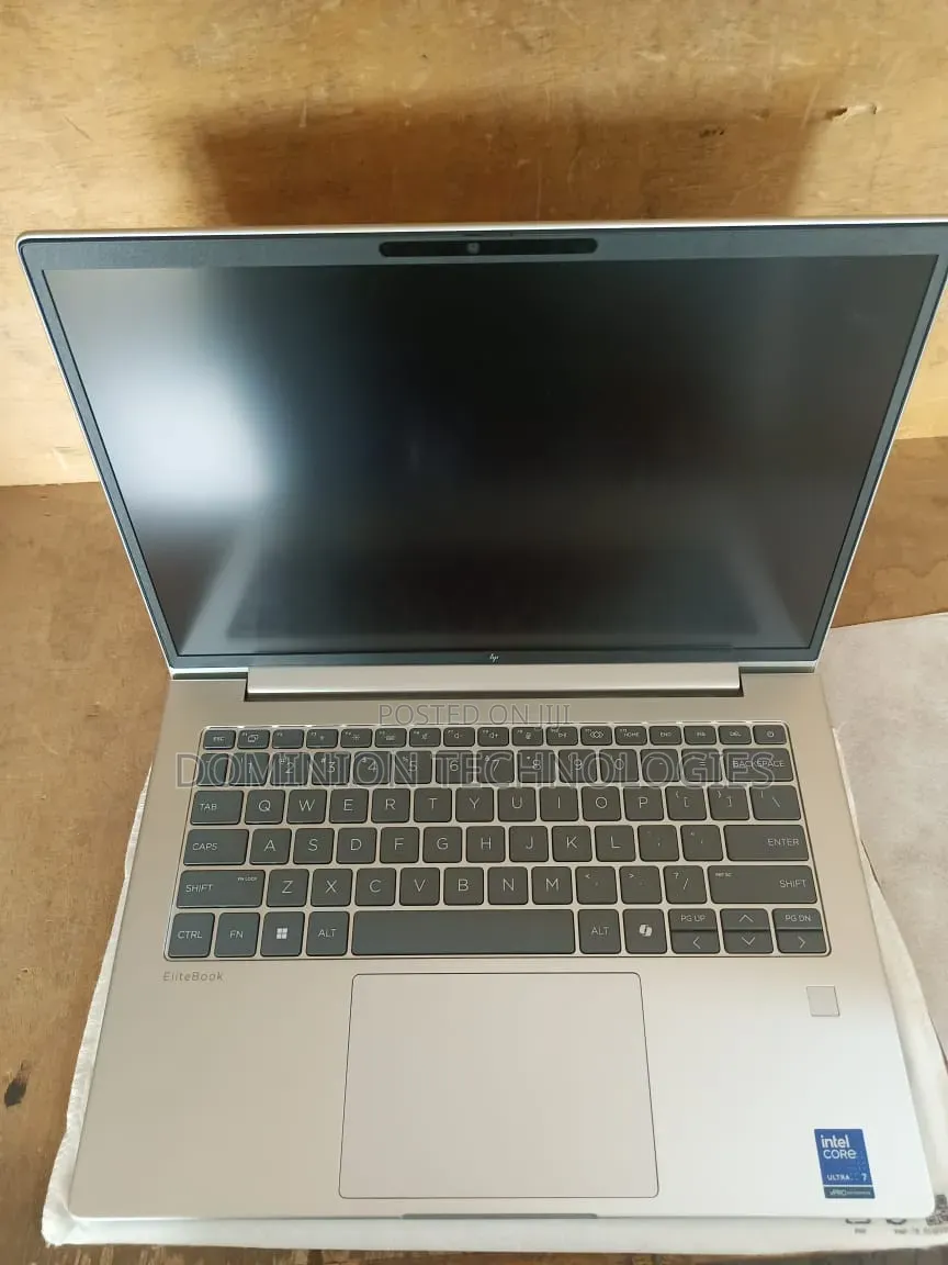 New Laptop HP 16GB Intel Core Ultra 7 SSD 512GB