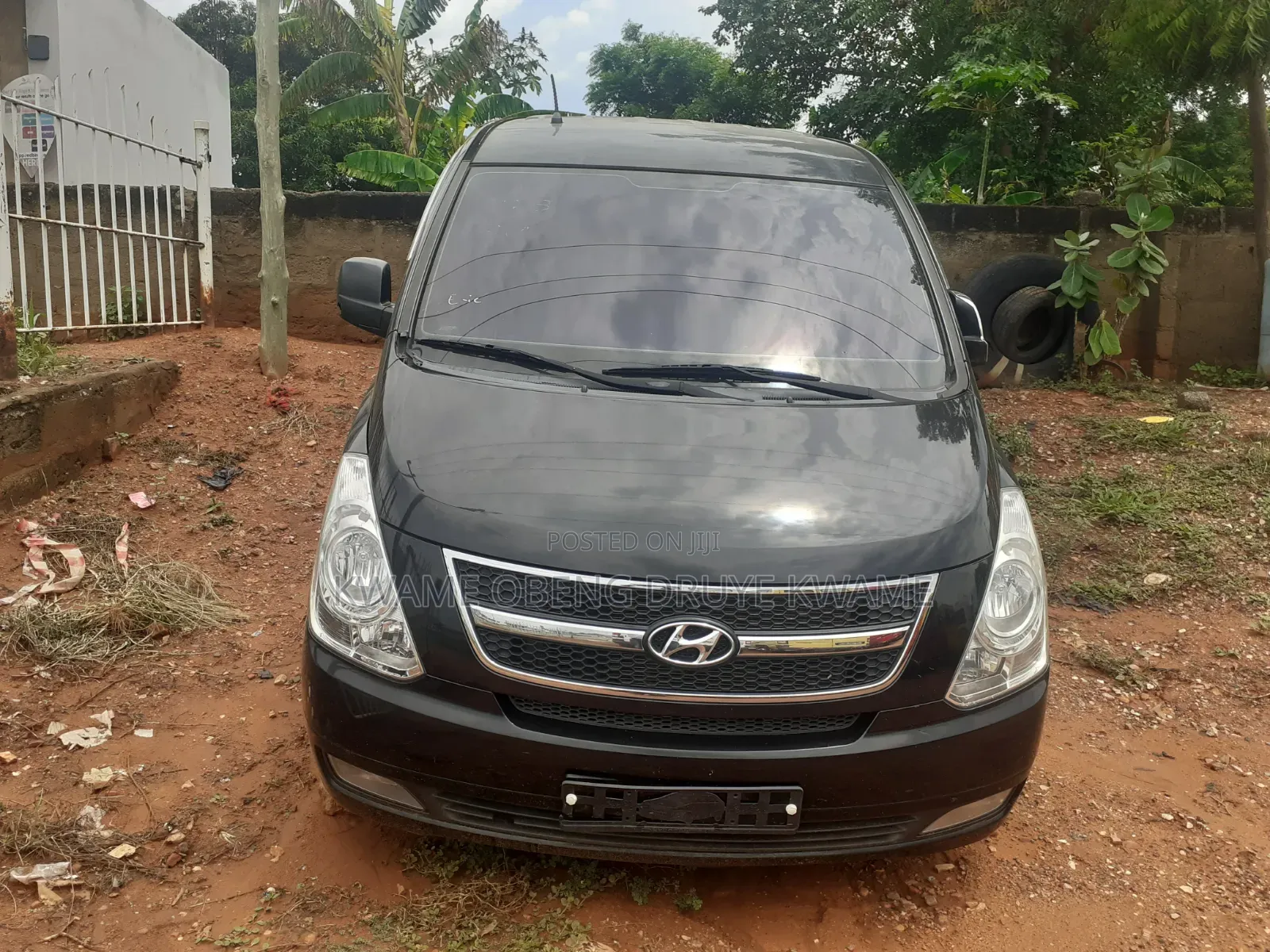 Hyundai Starex 2014 Black