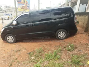 Hyundai Starex 2014 Black