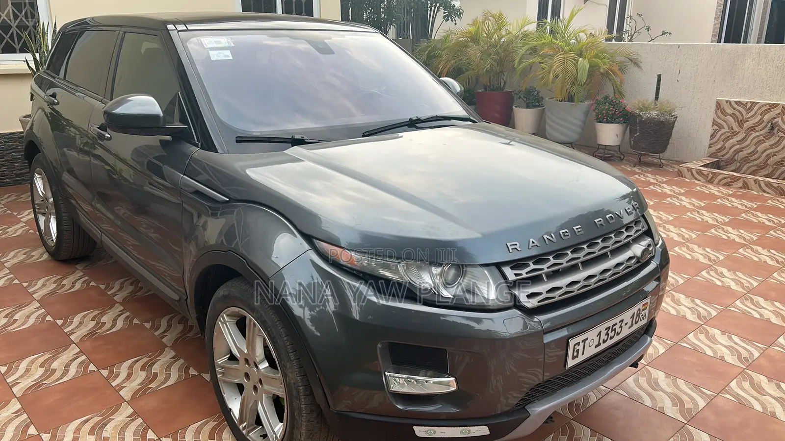 Land Rover Range Rover Evoque Dynamic 4dr SUV AWD (2.0L 4cyl Turbo 9A) Gray