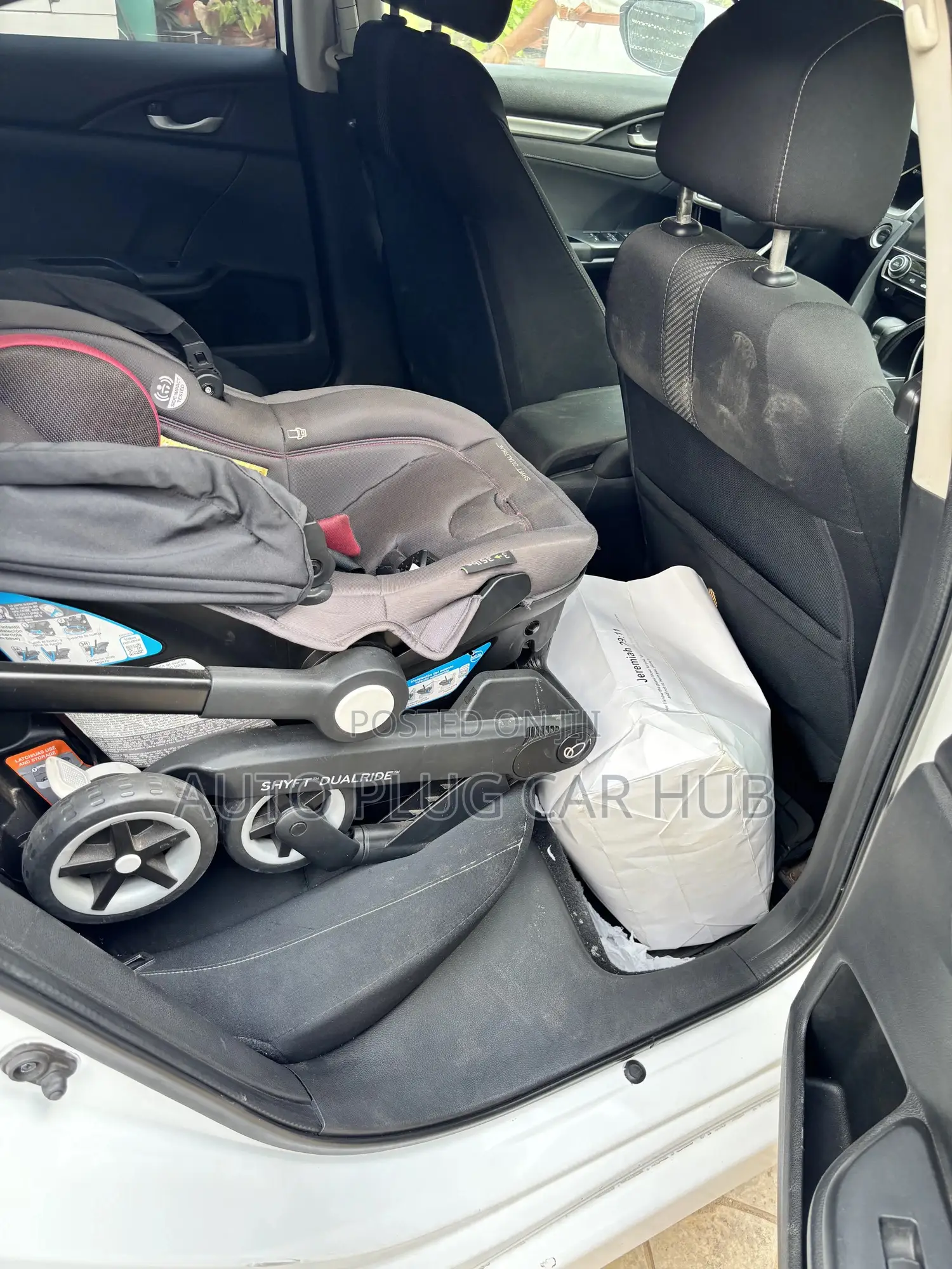 Honda Civic 2018 White