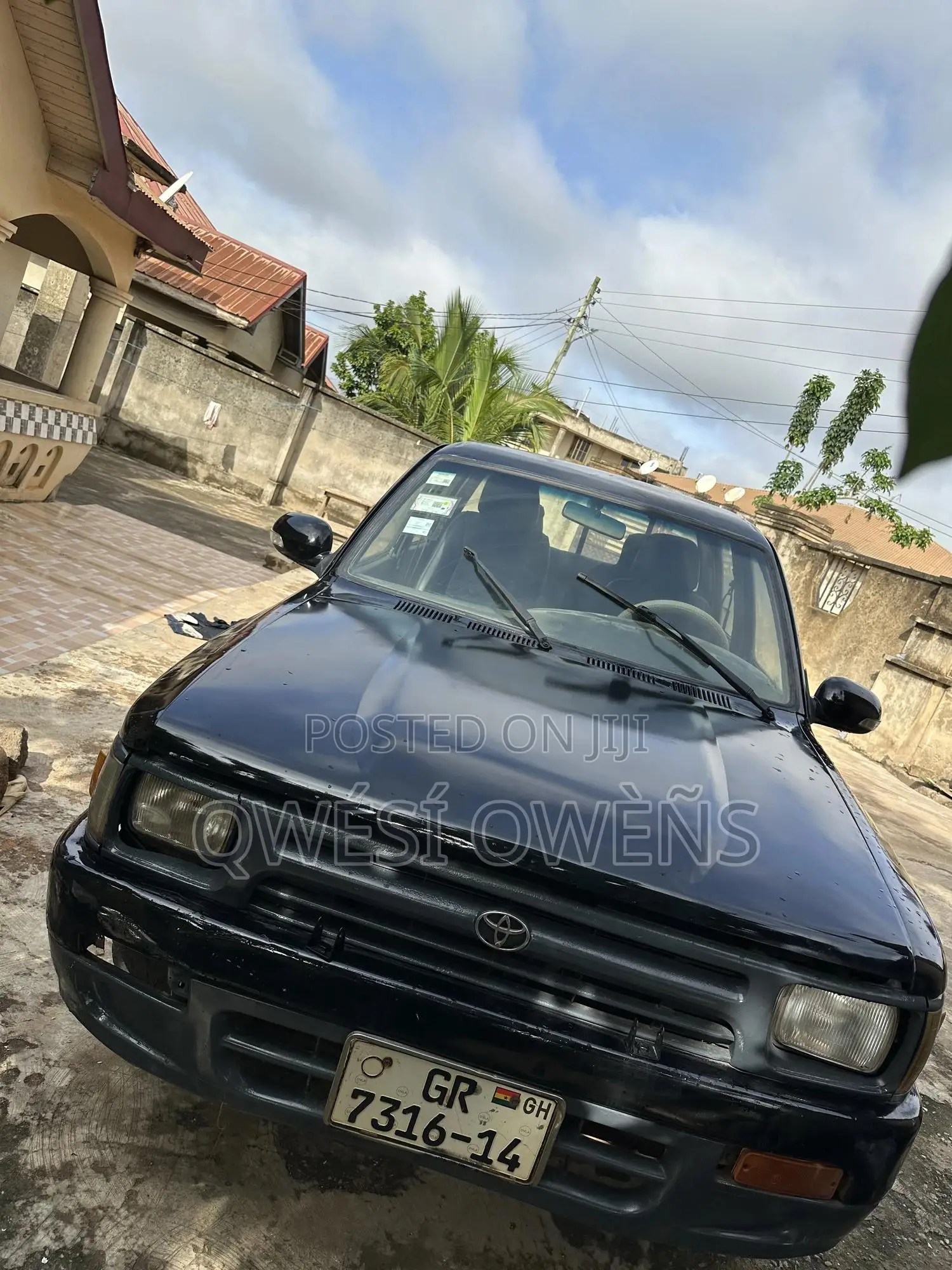 Toyota Hilux 1996 Black