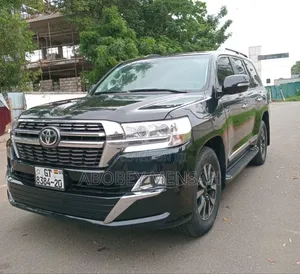Toyota Land Cruiser 5.7 V8 VXR 2019 Black