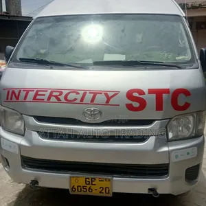 Toyota HiAce 2020 Silver