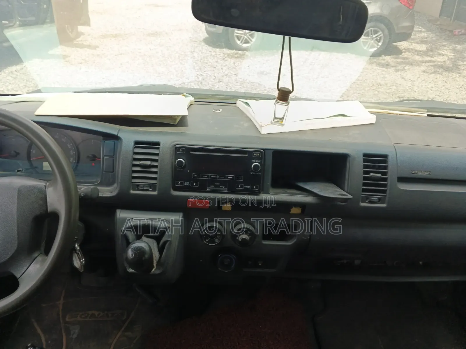 Toyota HiAce 2020 Silver