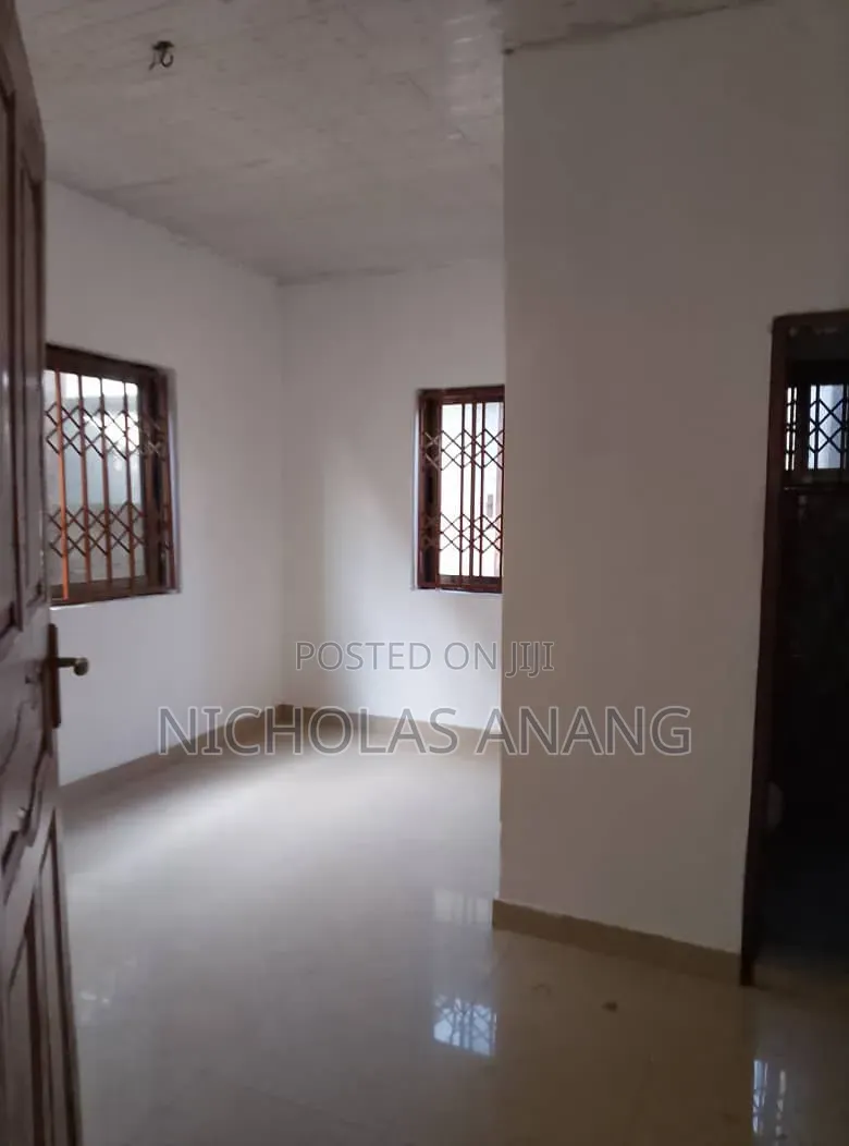 1bdrm Apartment in The Dorns Properties, New Town for rent