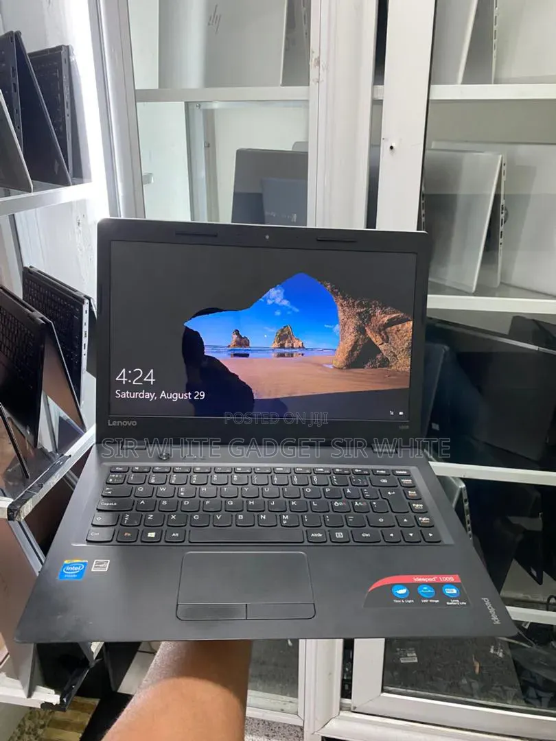Laptop Lenovo IdeaPad 100 2GB Intel SSD 160GB