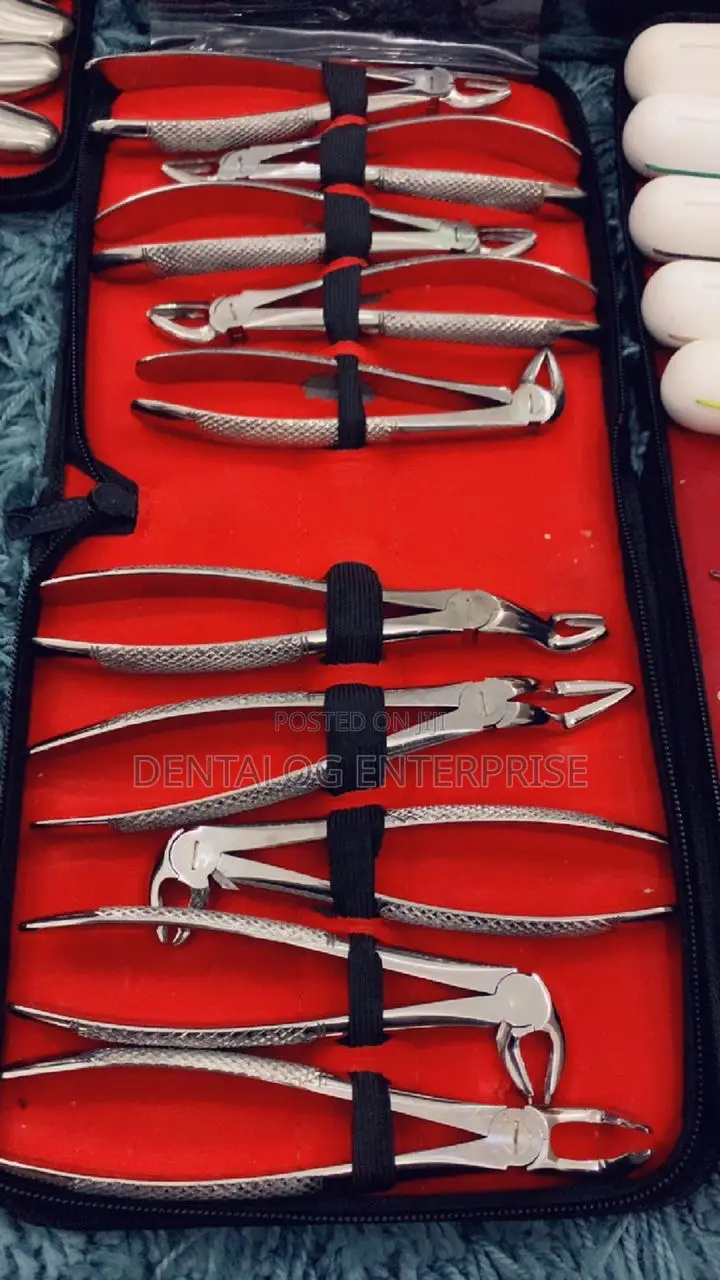 Extraction Forceps
